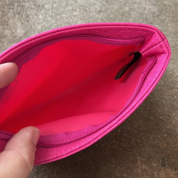 YSL Yves Saint Laurent Satin Logo Make Up Bag Clutch - Picture 4 of 5